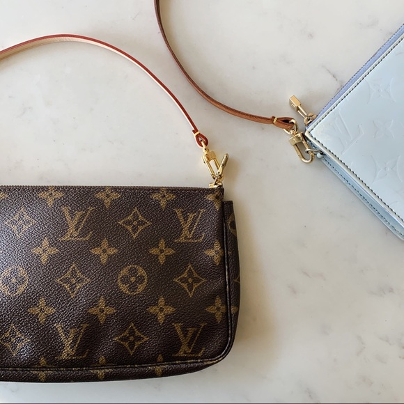 *SOLD* Louis Vuitton Pochette - Picture 3 of 12